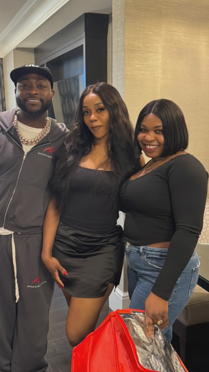 Day 2 with Number 1 celebrity @davido 
You are so wonderful and your humility speaks volumes,you lead with grace and kindness
Thank you for being a light @davido ❤️❤️❤️❤️
