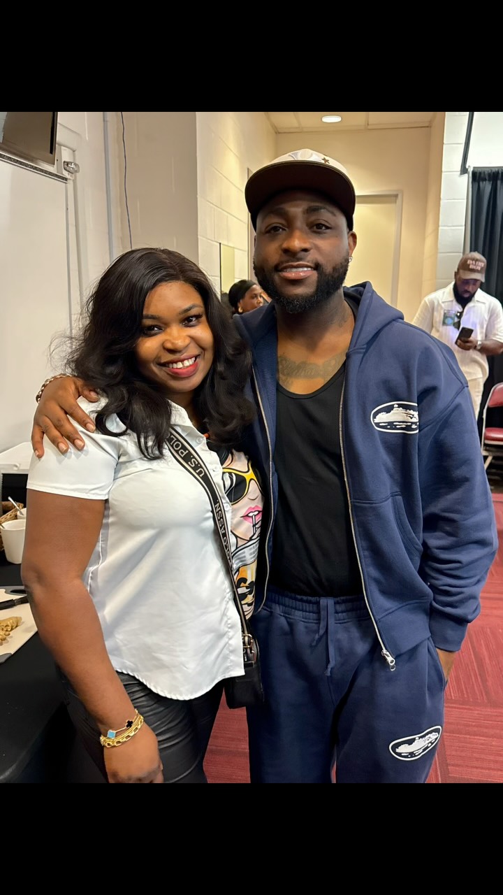 Thank you for being wonderful @davido 
It was so nice meeting you 
God bless you my 001
My Idolo 🙌🙌🙌🙌🙌🙌