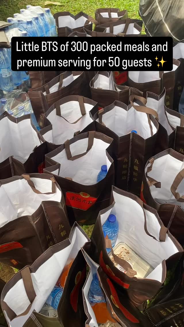 Little BTS of 300 packed meals and premium serving for 50 guests ✨
Just a glimpse of all the camera could capture from this beautiful event setup and food service experience. 🔥

From bulk packaging to premium guest servings, DEK showed up with quality, excellence, and flavor all the way. 
💯

Welcome to a new week filled with God’s favor, grace, and blessings all round ✨🙏

May this week birth something new and beautiful in our lives. May our efforts yield great results, our businesses flourish, and may joy never depart from our homes ❤️

Wishing you a productive and fulfilling week ahead .

We are your number 1 go-to takeout restaurant for premium daily meals 😍✨

From satisfying everyday lunch cravings to event catering and delicious soups in bowls for home consumption, DEK delivers premium taste and quality every single time 🔥

#osuncaterer #goodfood #osunfoodvendor #restaurantinosun #eventcaterer