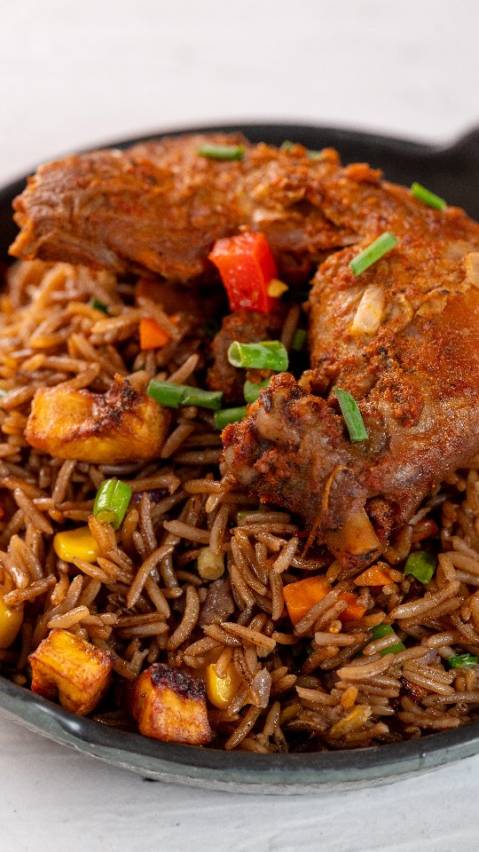 CONSULTANTATION SERVICE .. 

👈👈That time we consulted for @Foodco ...🥰

@shilzkitchen provides expert advice and deliver value for all your food-related needs., providing value through and through—from concept to creation..👌👌

Have you tried the rice with chicken republic?.. what's your verdict😁😁
.
.
.
For all inquiries, kindly DM/CALL OR WHATSAPP THE LINK IN BIO .
.

.
.
.
.
.
.
.
.
#foodservice #chickenrepublicnigeria #foodconsulting #foodconsultant #foodbusiness #chefconsultant #chefservice #chefseries #ricedish #chickenrepublic