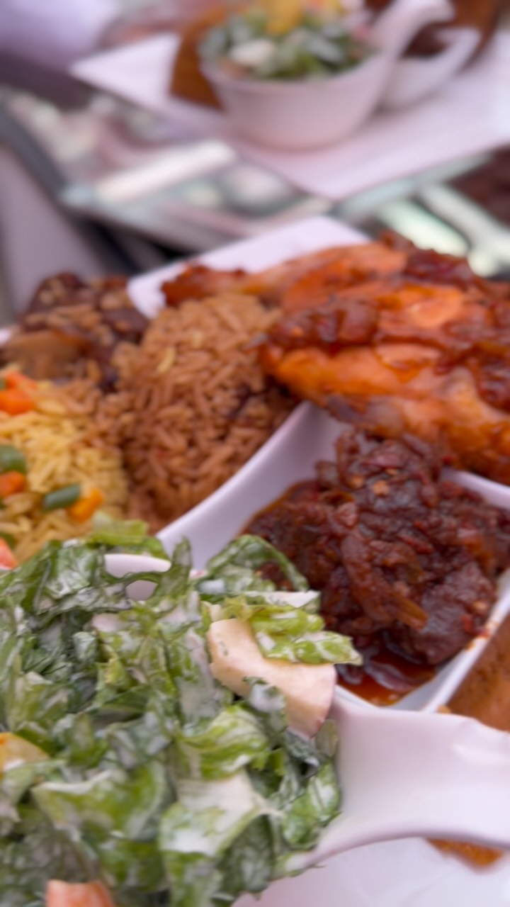 Rice is always a star!

Still on R&M 
Catering :@the_spicehouse_abuja
Planner : @relanievents