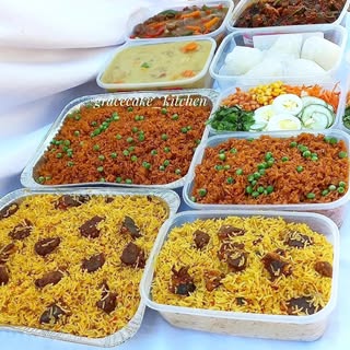 {format_brand_name(caterer.brand_name)} logo