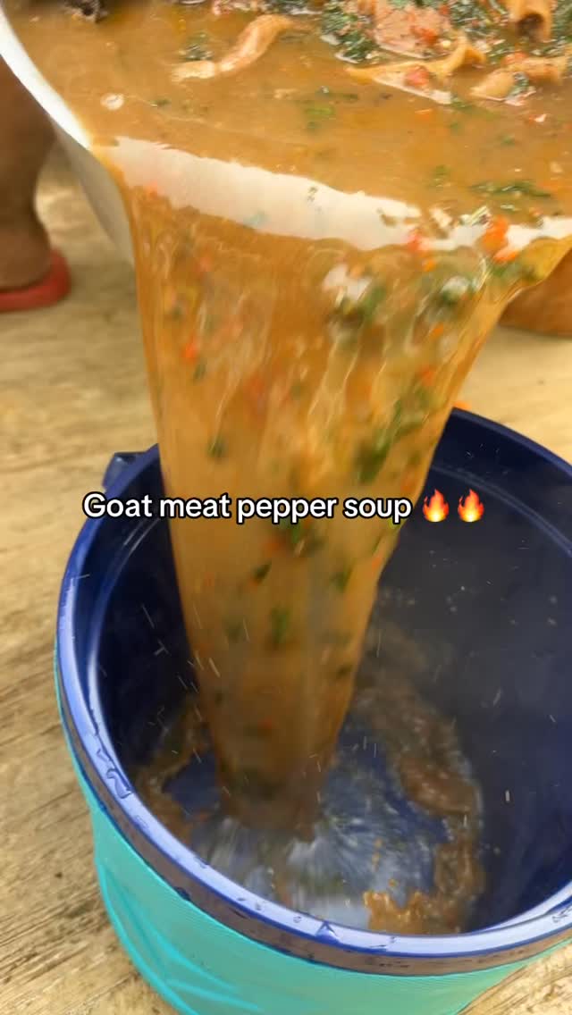 We have pepper soup available in bowls and liters for as low as 10,000.
Send us a dm to order ✨

#peppersoup #peppersouprecipe #foodvendorinlagos