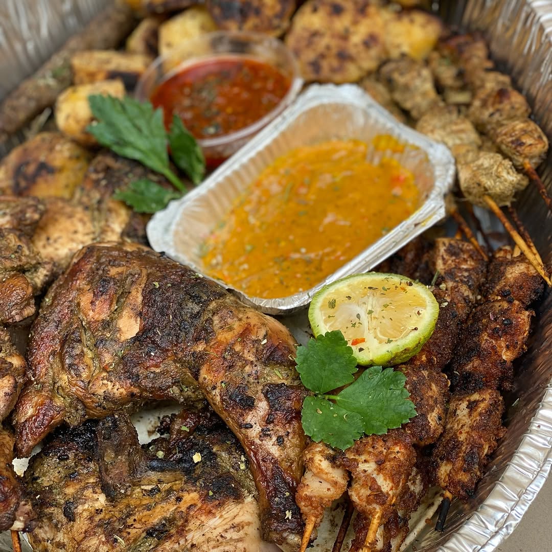 Our Eid Menu for Day 1 & Day 2 is officially open for pre-orders!
From rich mains to all your favorite sides, we’re serving meals that actually taste like celebration.

Perfect for:
• Family hosting
• Small chops & visitors
• Gifting loved ones
• “I don’t want to cook this Eid” soft life gang🤭

Limited slots available❗️
Send a DM to place your orders early