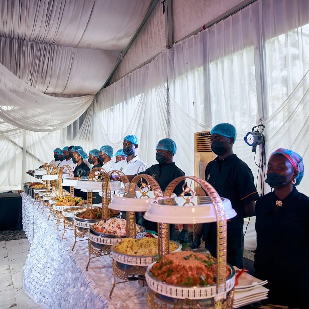 The Caterer for your next event 
Just showed up on your time line 💃💃

Kindly use the link in Bio/08069301038
 let's get talking🥳🥳

#valueformoney #eventcatering #abujaevents #qualityserviceguaranteed #energyforcrowd