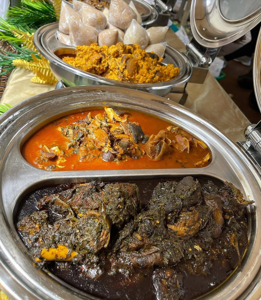 We no Dey deliver keh 
09093716477 
We are in Uyo, we cater within Nigeria #catererinuyo