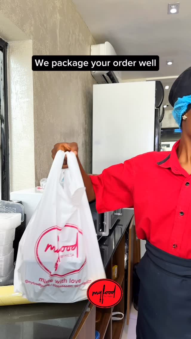 We don’t joke with our online orders, every package is handled with care👌🏻

We are always ready to take your orders, click the link in the bio to place an order😌

#food #myfoodbyhilda #lekki #orderfood #mfbh