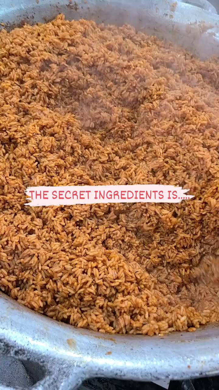 This time last week, we catered for 50guests for a family gathering with our party Jollof, Moi-moi, Ofada rice,Pounded yam and Efo riro . We love the feedback we got from our first time client @bolashares who found us here on the street of Instagram.Thank you for trusting us and doing business with us It was even more interesting to know she's related to an old family friend.

#partyjollof
#nigerianjollof
#lagosjollof
#ikotuncaterer
#ikejacaterer
#lekkicaterer
#ikoyicaterer 
#lagoscaterer